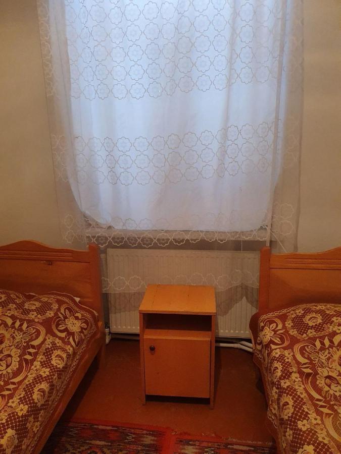 Firuza Hostel Borjomi Esterno foto