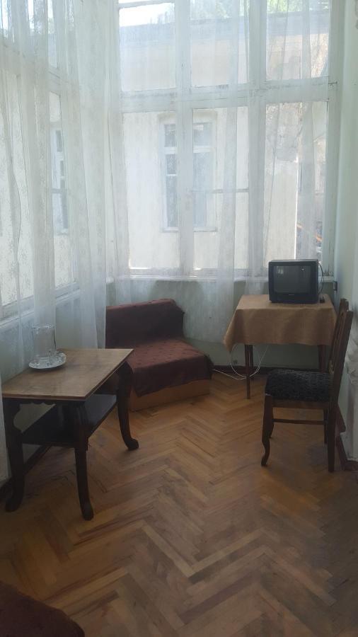 Firuza Hostel Borjomi Esterno foto