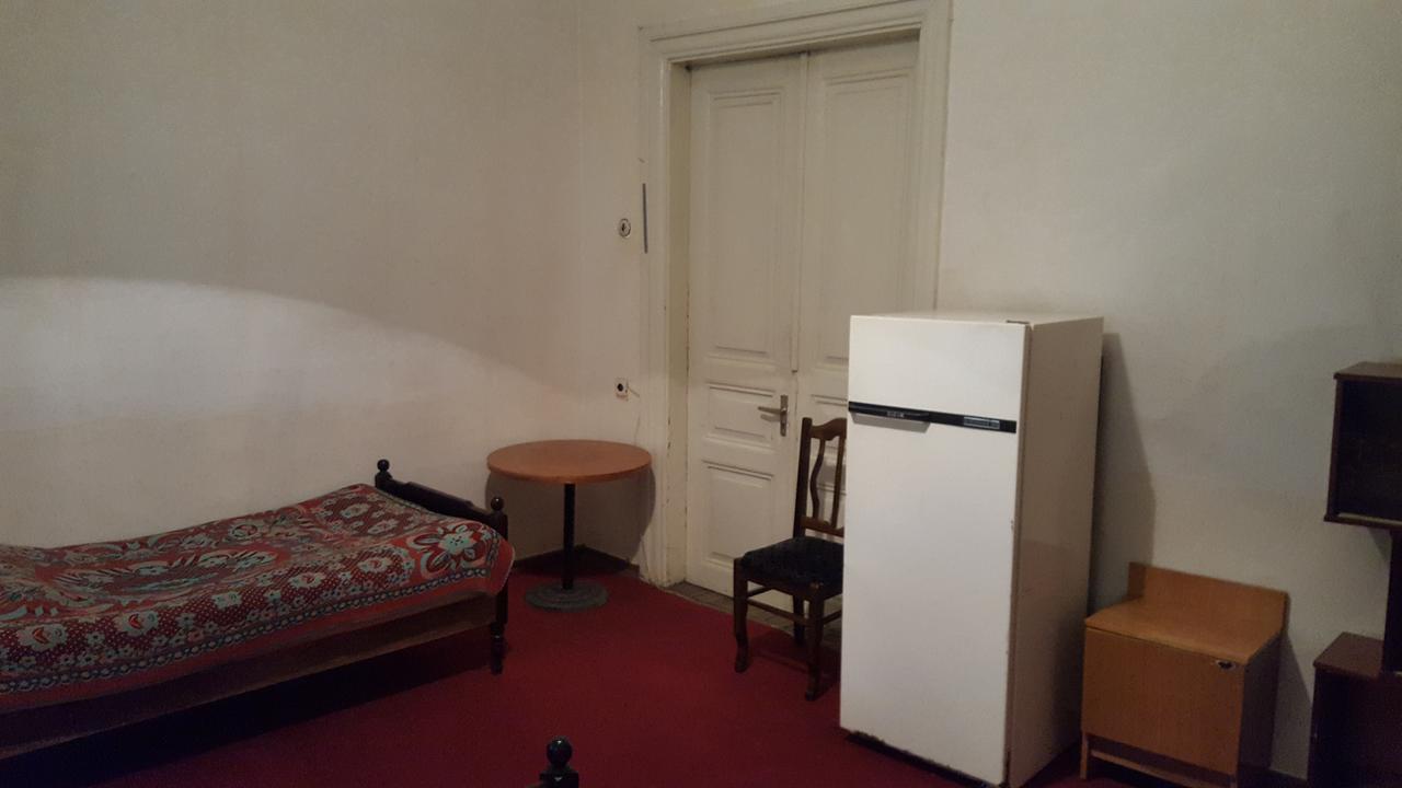 Firuza Hostel Borjomi Esterno foto