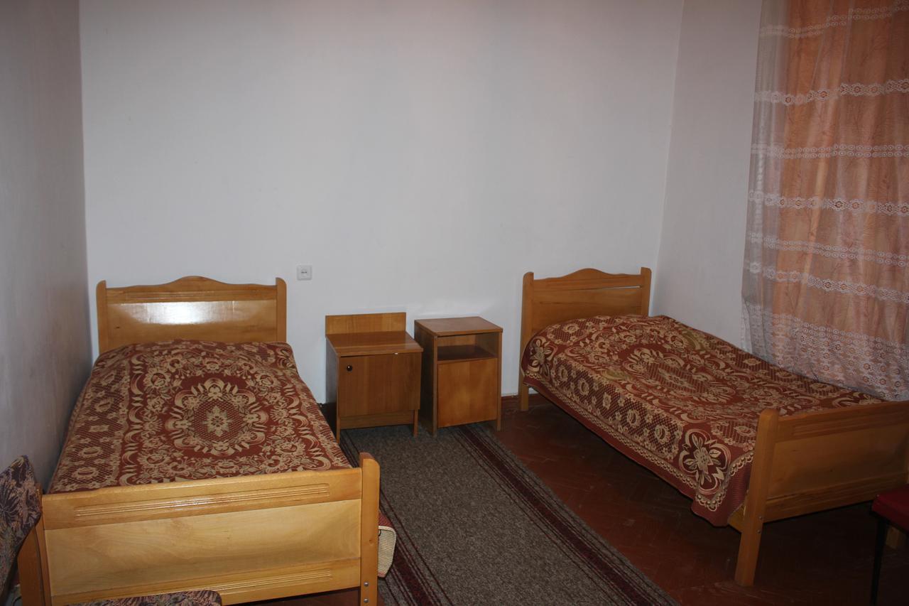 Firuza Hostel Borjomi Esterno foto